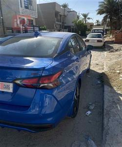 نيسان فيرسا